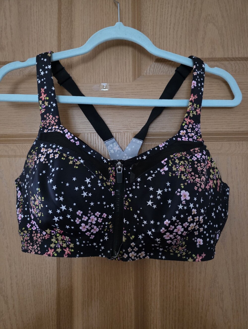 Victoria's Secret Sport Incredible Knockout Ultra Max Front Zip Sports Bra 36DD